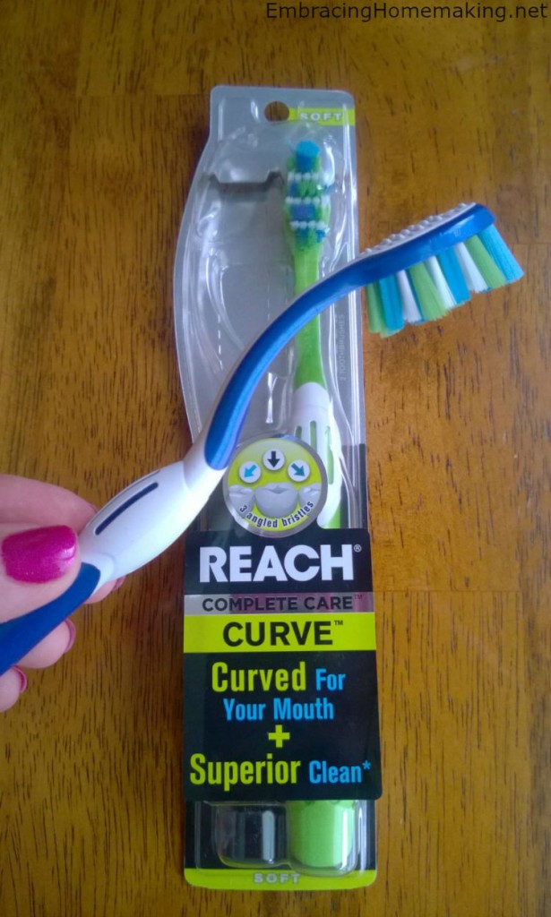 Reach Curve Toothbrush