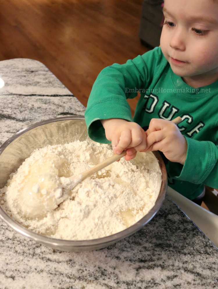 Making Cloud Dough